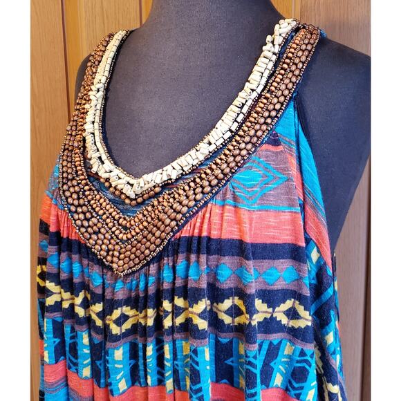 Daytrip size medium blue & red knit tank top - Picture 2 of 5